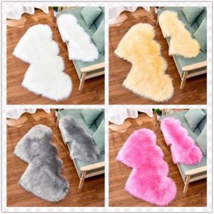 Fur carpet Livingroom Rug Imitation Sheepskin Double Heart Shape Rugs Faux Non Slip Bedroom Shaggy Carpet Mats Blanket Bedroom